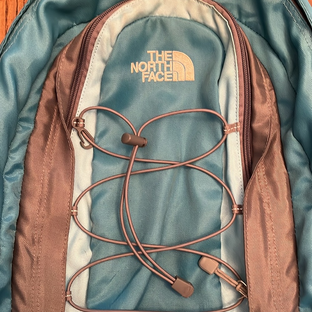 The North Face light blue and grey Jester Backpack - Picture 2 of 14